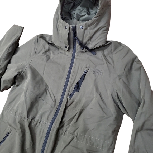 💥SOLD💥THE NORTH FACE Dry Vent Rain Jacket Windbreaker Coat - Picture 2 of 12